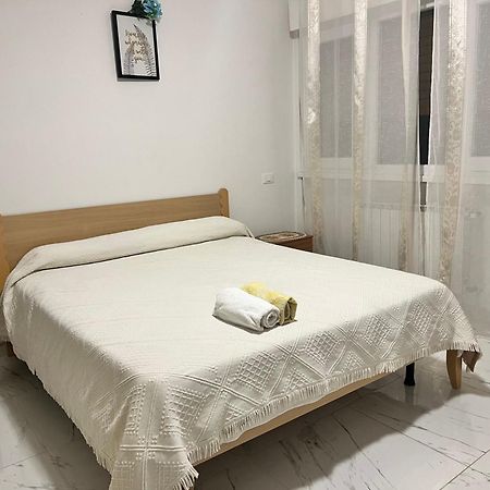 Stop&Go, Camere Condivise Udine Exteriér fotografie